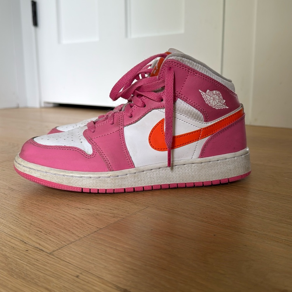 Kids Jordan 1 Mid